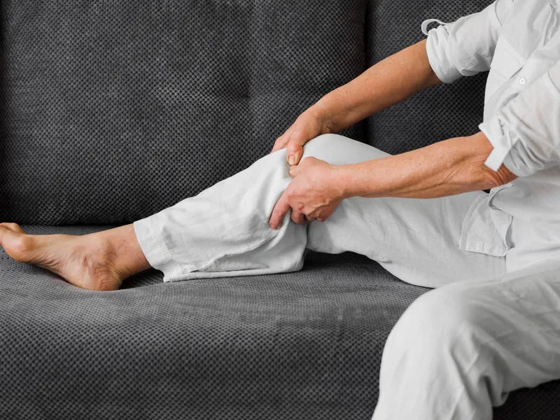 Chiropractic care for leg pain at The Lab Chiropractic in Charles