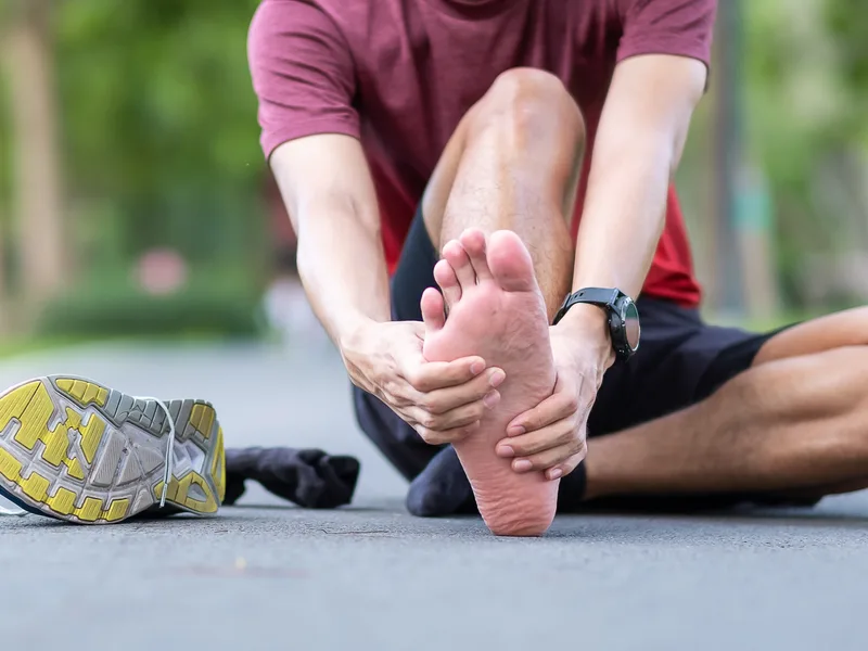 The Lab Chiropractic treating plantar fasciitis in Charles
