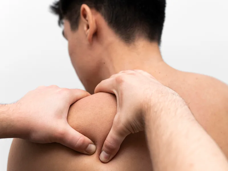 Chiropractic care for rotator cuff injury at The Lab Chiropractic in Charles