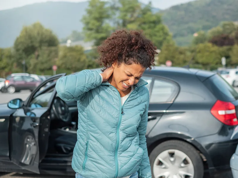 The Lab Chiropractic treating whiplash in Charles